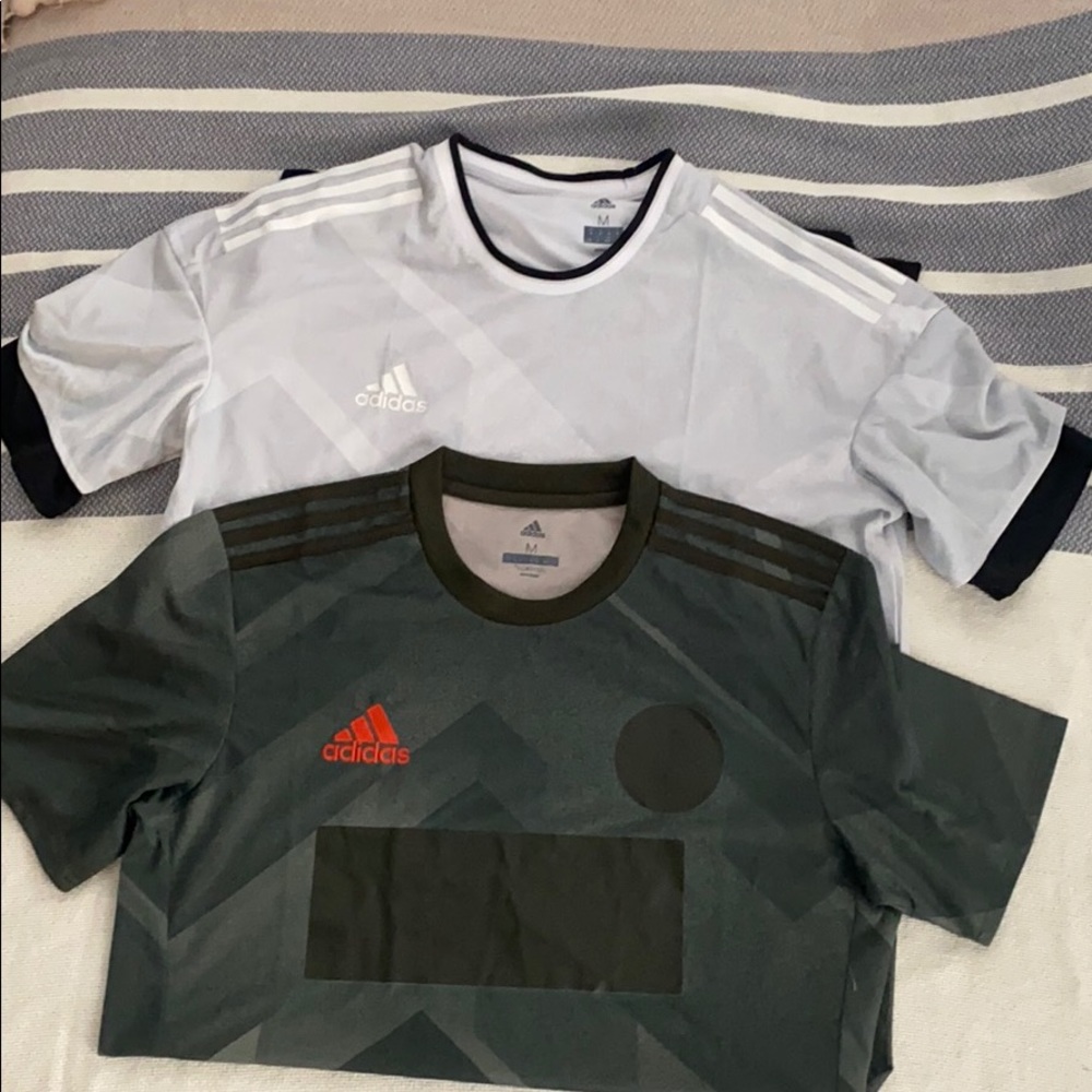 2 men’s medium Adidas climacool shirts - medium